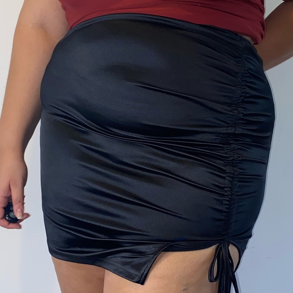 PLUS SIZE black mini skirt BRAND NEW